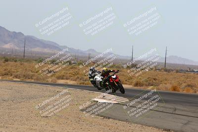 media/Apr-09-2022-SoCal Trackdays (Sat) [[c9e19a26ab]]/Turns 16 and 17 Exit (1030am)/